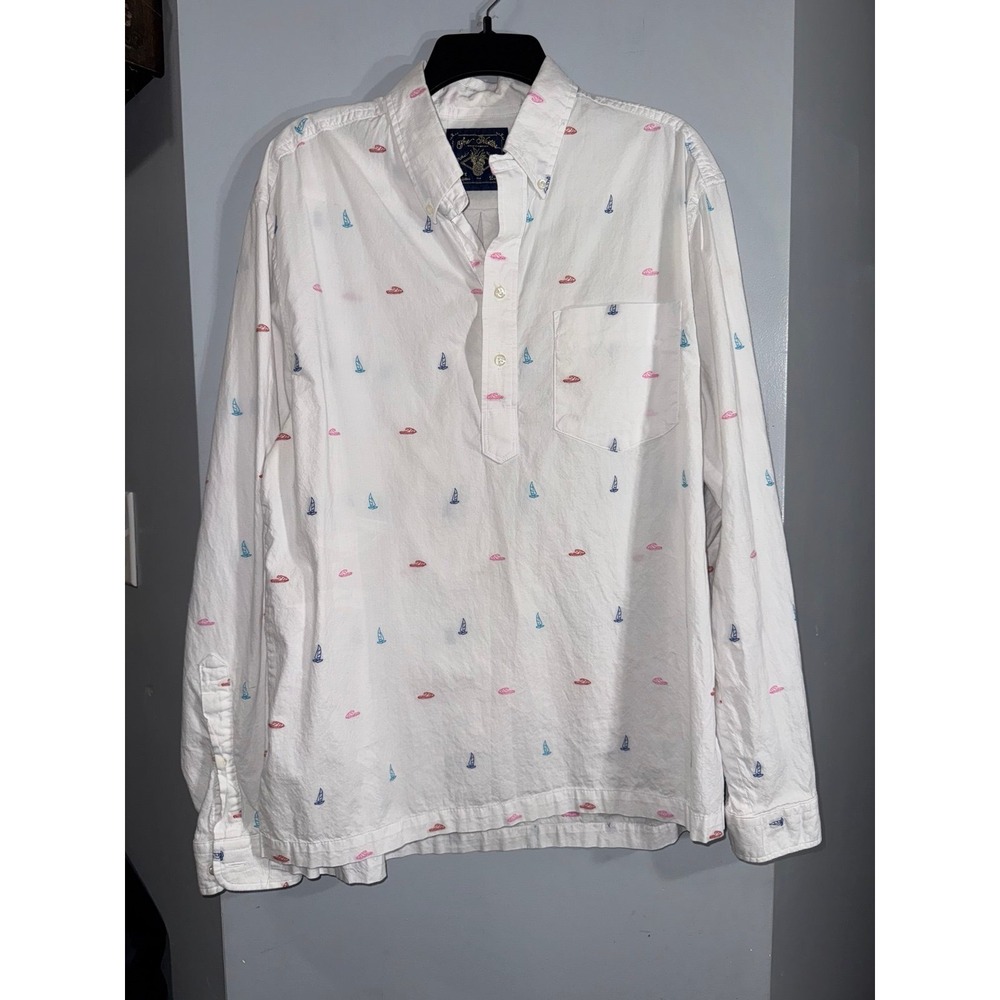 The Nutter by Chubbies long‎ sleeve white cotton with blue and pink sail boats